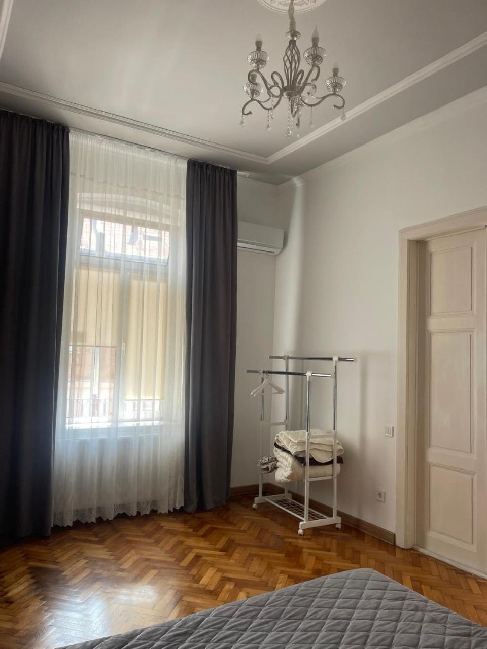 Newtone Apartment แชร์นิฟซี ภายนอก รูปภาพ